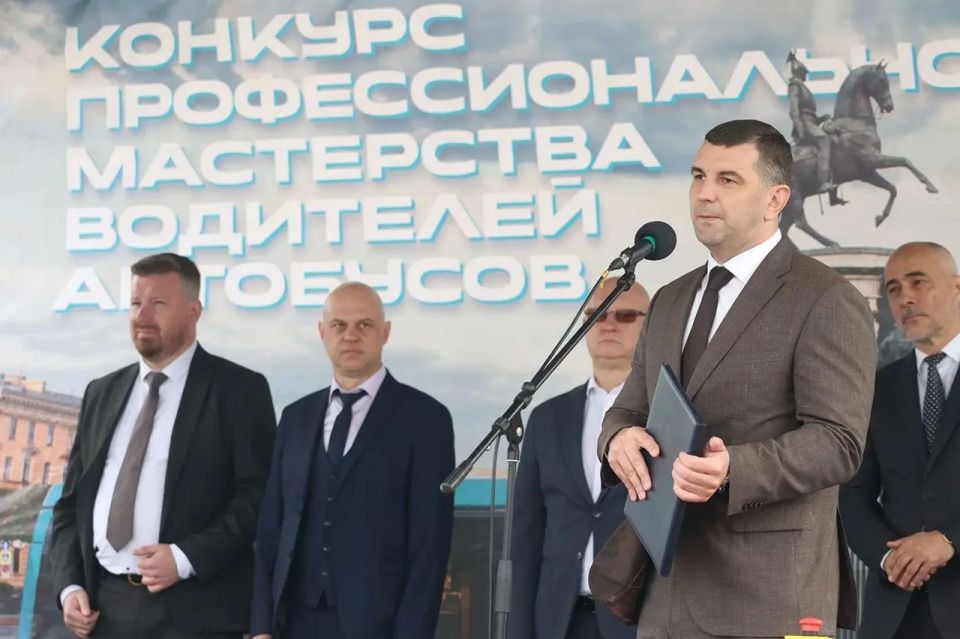 В Санкт-Петербурге проходит финал Международного конкурса профессионального мастерства водителей автобусов В Санкт-Петербурге проходит финал Международного конкурса профессионального мастерства водителей автобусов