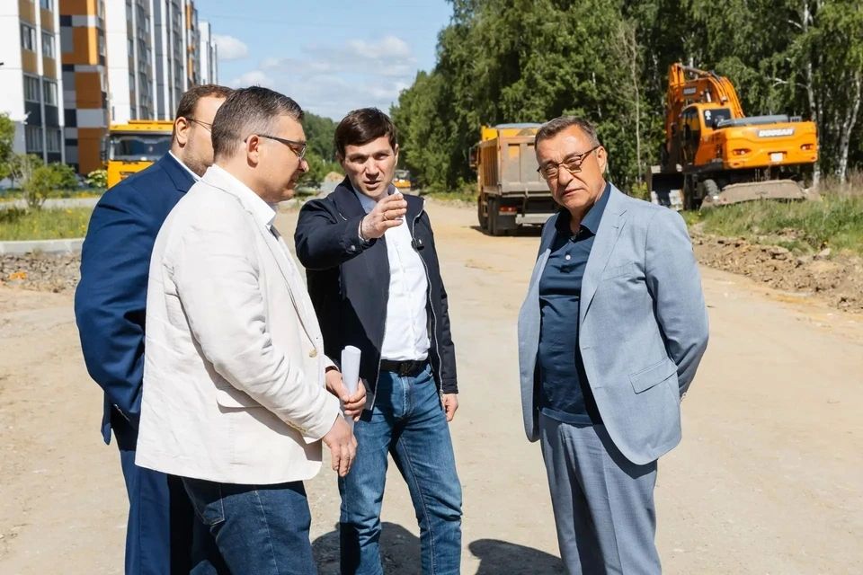 Дорога в честь Героя: глава Челябинска Алексей Лошкин оценил начало строительства улицы Клайна в микрорайоне Парковый