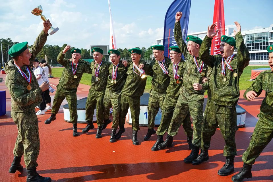 Команда из Верхнего Уфалея выиграла Спартакиаду молодежи допризывного возраста