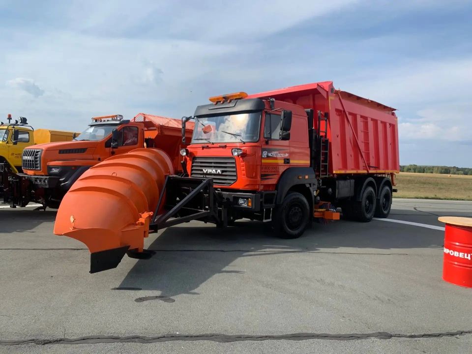 Миасские машиностроители представили новинки на выставках строительной и автотранспортной техники в Москве Миасские машиностроители представили новинки на выставках строительной и автотранспортной техники в Москве