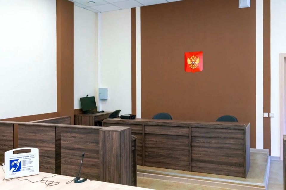 В Челябинске впервые осудят нелегального продавца сим-карт