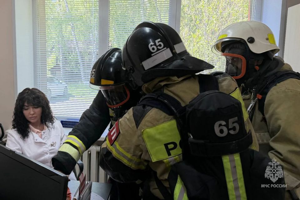 "Пожар" в медицинском учреждении ликвидирован "Пожар" в медицинском учреждении ликвидирован