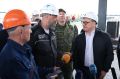 «С опережением графика»: Алексей Текслер проверил работы по реконструкции пункта пропуска на границе с Казахстаном