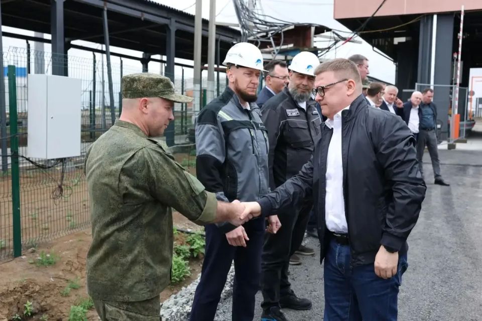 Губернатор Челябинской области Алексей Текслер работает в Троицком городском округе Губернатор Челябинской области Алексей Текслер работает в Троицком городском округе