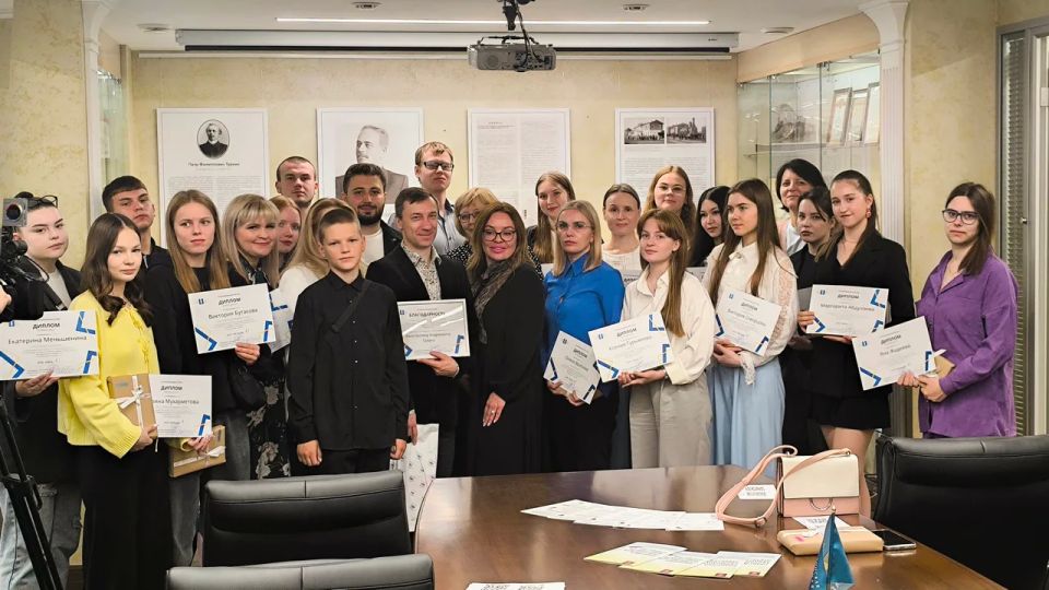 Отличников Нотариального диктанта наградили в Челябинске