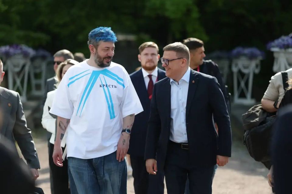 Алексей Текслер на ПМЭФ подписал соглашения на десятки миллиардов рублей Алексей Текслер на ПМЭФ подписал соглашения на десятки миллиардов рублей