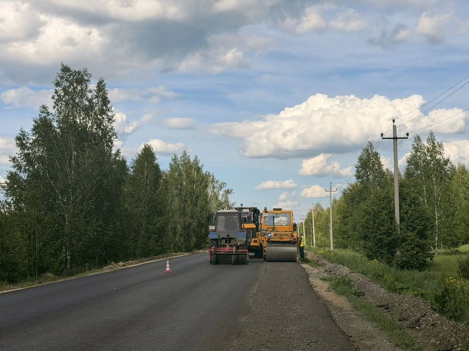 Ремонт на финишной прямой. Первый участок автомобильной дороги Челябинск – Тимирязевский (км 0 – км 5+604) вблизи посёлка Бутаки выходит на завершающий этап работ Ремонт на финишной прямой. Первый участок автомобильной дороги Челябинск – Тимирязевский (км 0 – км 5+604) вблизи посёлка Бутаки выходит на завершающий этап работ
