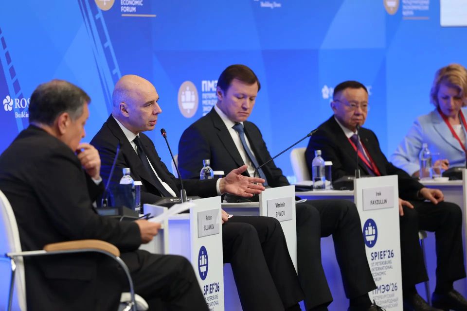 Алексей Текслер выступил на панельной сессии ПМЭФ о финансовой устойчивости регионов в условиях глобальных вызовов Алексей Текслер выступил на панельной сессии ПМЭФ о финансовой устойчивости регионов в условиях глобальных вызовов