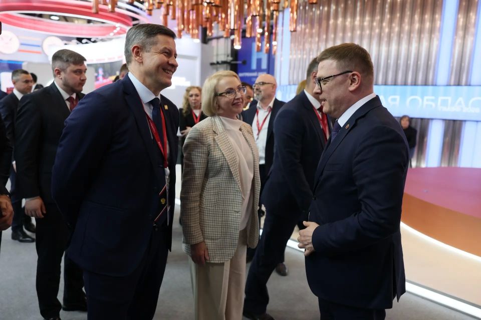 Алексей Текслер: С Егором Викторовичем Ковальчуком и Ириной Альфредовной Гехт Алексей Текслер: С Егором Викторовичем Ковальчуком и Ириной Альфредовной Гехт