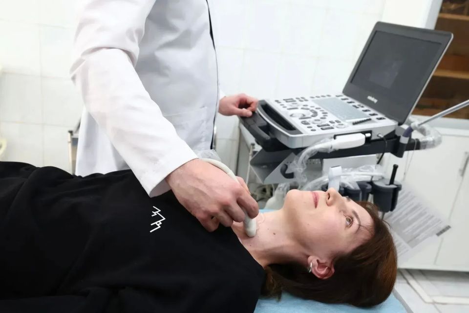 Сохранить голос и жизнь: история лечения молодой мамы в Челябинском онкоцентре Сохранить голос и жизнь: история лечения молодой мамы в Челябинском онкоцентре