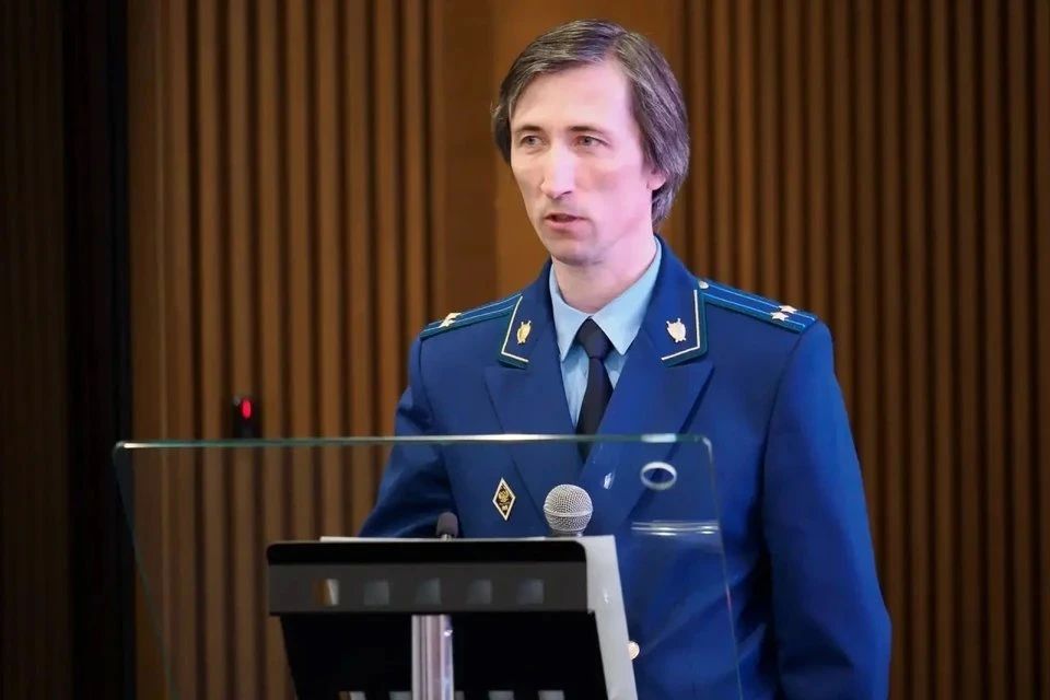 На страже воздуха, леса и всей природы: Челябинский природоохранный прокурор о штрафах, компенсации рыбами и сносе построек на Тургояке