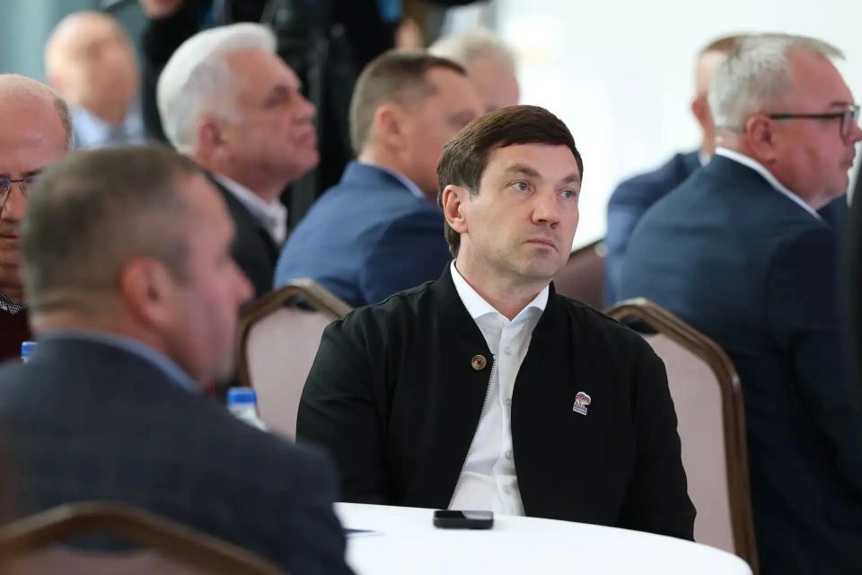Алексей Текслер поприветствовал участников семинара Высшей партийной школы «Единой России» Алексей Текслер поприветствовал участников семинара Высшей партийной школы «Единой России»