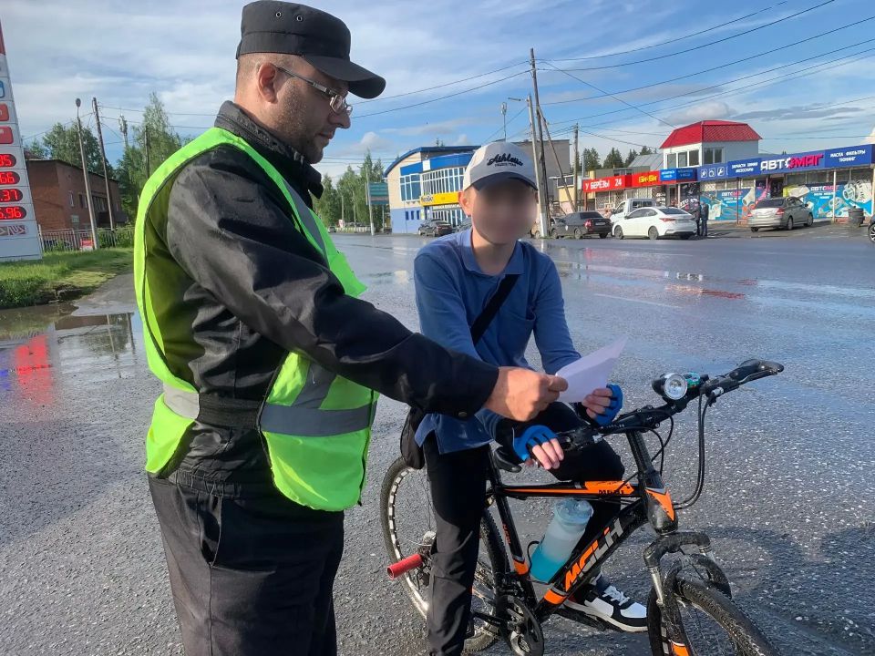 В Златоусте полицейские провели профилактический рейд в отношении несовершеннолетних участников дорожного движения В Златоусте полицейские провели профилактический рейд в отношении несовершеннолетних участников дорожного движения