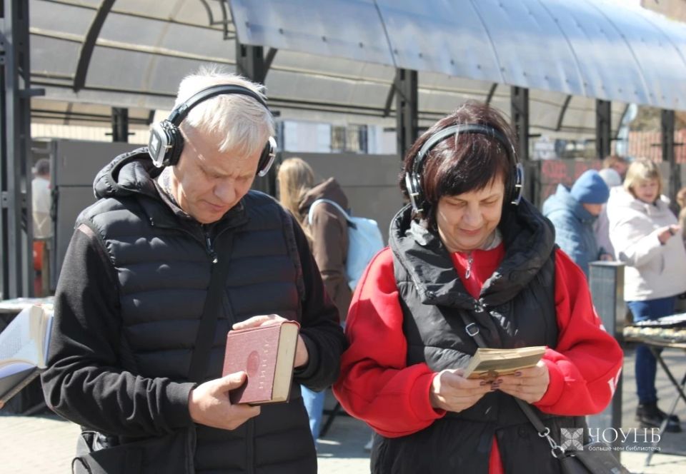 Публичная библиотека продолжает серию иммерсивных экскурсий «Челябинск библиотечный» Публичная библиотека продолжает серию иммерсивных экскурсий «Челябинск библиотечный»