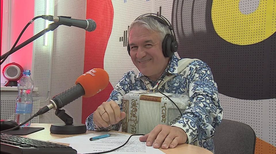 Валерий Семин провел эфир на радио "Песни от всей души" в Челябинске