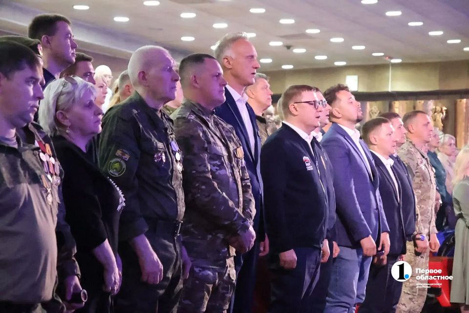 Алексей Текслер оценил развитие городской инфраструктуры и социальных объектов Златоуста Алексей Текслер оценил развитие городской инфраструктуры и социальных объектов Златоуста