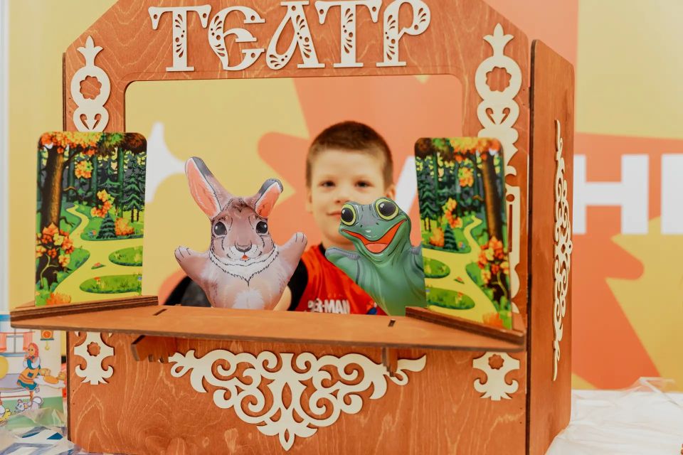 В Карталах прошёл фестиваль «Челябинская область — большая семья» В Карталах прошёл фестиваль «Челябинская область — большая семья»