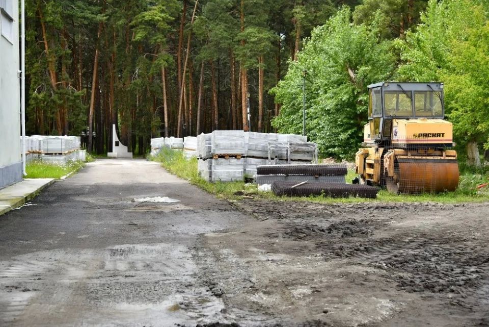 В Южноуральске продолжается масштабное обновление Парка культуры и отдыха В Южноуральске продолжается масштабное обновление Парка культуры и отдыха