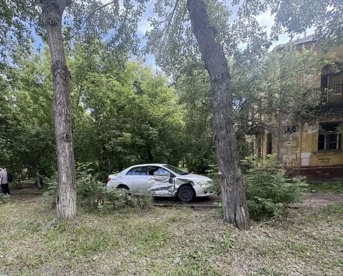 Ребенок и две пассажирки такси пострадали в ДТП в Челябинске Ребенок и две пассажирки такси пострадали в ДТП в Челябинске