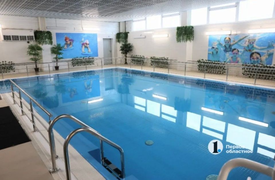Бассейны Челябинска изменили график работы на лето