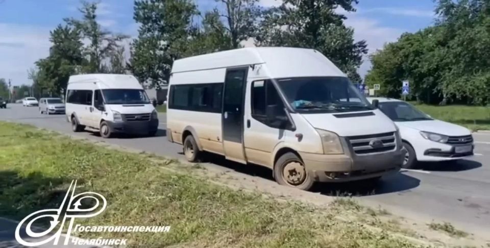 Водителей двух маршруток в Челябинске отстранили от работы из-за грубых нарушений