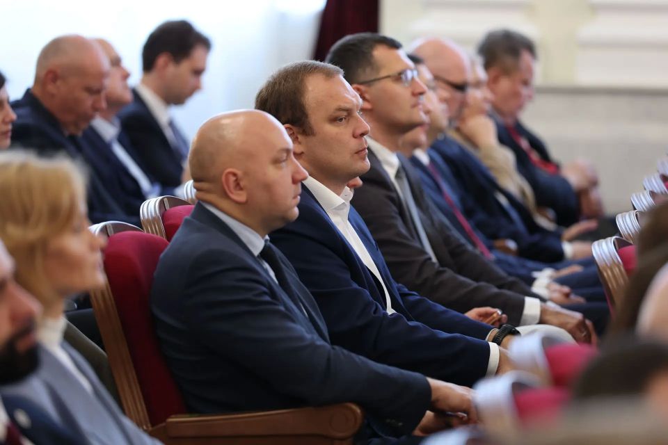 Системная работа с ИИ:. в медицине ИИ – как помощника в принятии врачебных решений Системная работа с ИИ:. в медицине ИИ – как помощника в принятии врачебных решений