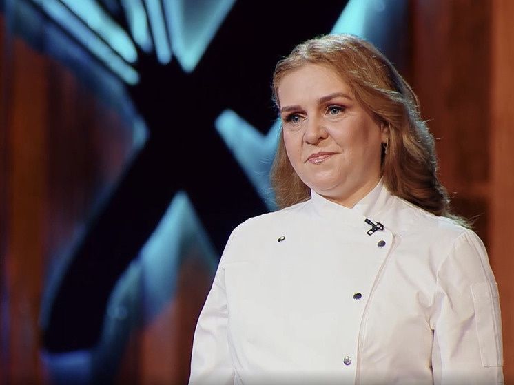 Елена Маргарян из Щекина удивляет борщом с вишней на «Битве шефов»