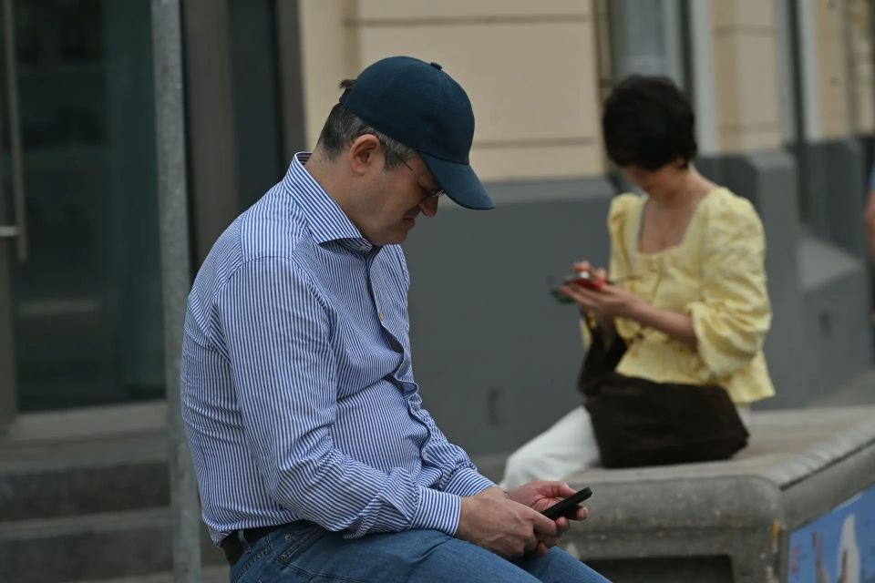 Челябинцев просят рассказать о телефонных мошенниках: специальный опрос проведет Народный фронт
