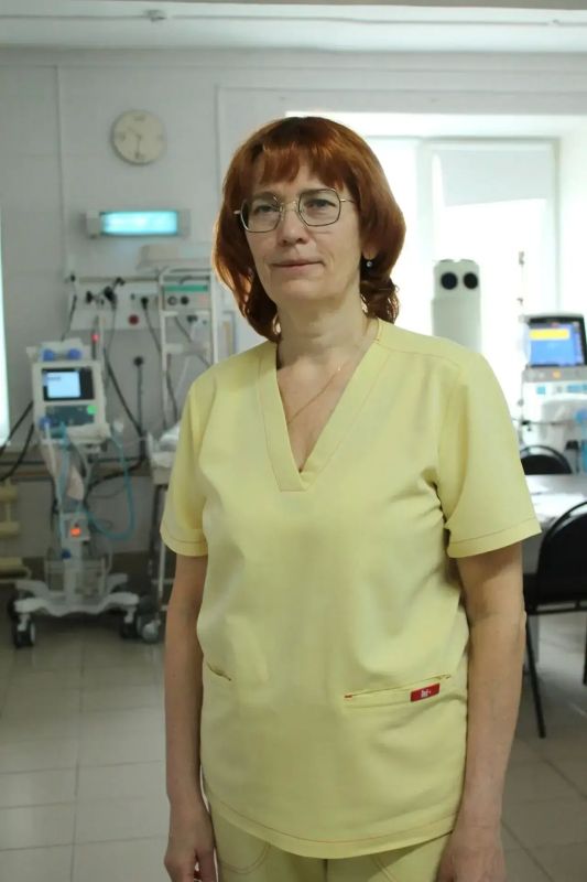 Из офиса – в детскую реанимацию: история медсестры, которая не побоялась начать всё с нуля Из офиса – в детскую реанимацию: история медсестры, которая не побоялась начать всё с нуля