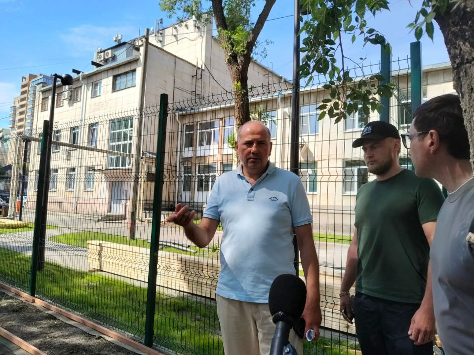 Знаете, что больше всего хотелось увидеть жителям неподалеку от библиотеки слепых? Площадку для выгула собак Знаете, что больше всего хотелось увидеть жителям неподалеку от библиотеки слепых? Площадку для выгула собак