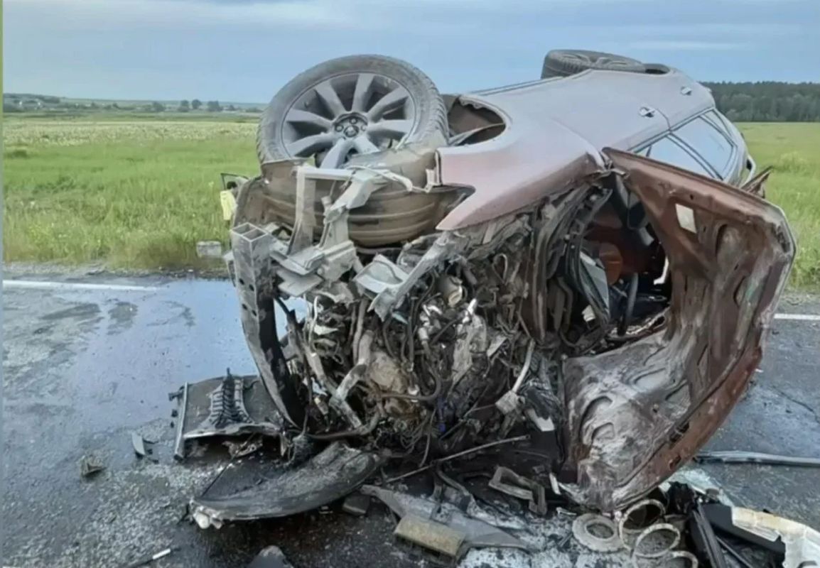 Трагедия на трассе под Чебаркулем: в ДТП погибли водитель Infiniti и ребенок