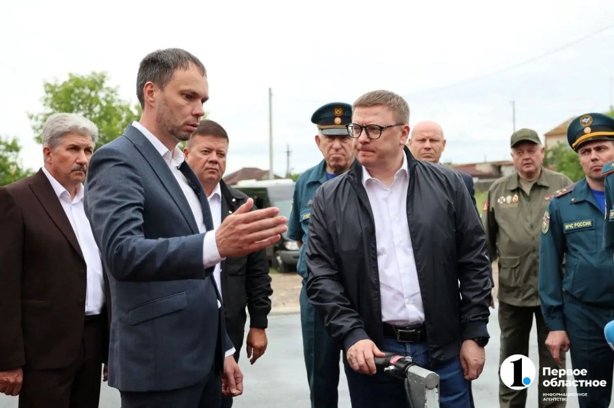 Также губернатор осмотрел обновленную врачебную амбулаторию в Коелге Также губернатор осмотрел обновленную врачебную амбулаторию в Коелге