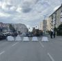 В Челябинске на пересечении улицы Российской и проспекта Ленина провалился асфальт над коллектором