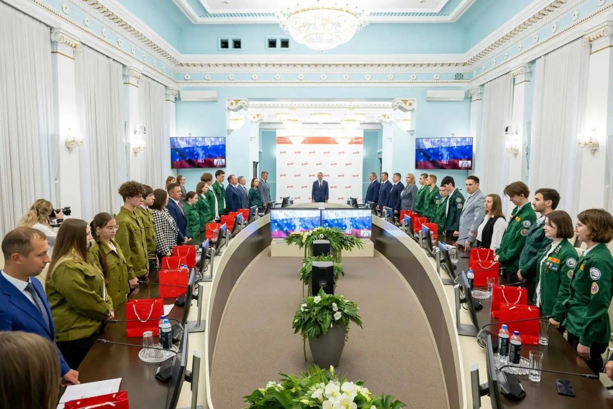 На Южном Урале более 500 студентов приступят к работе на железной дороге На Южном Урале более 500 студентов приступят к работе на железной дороге