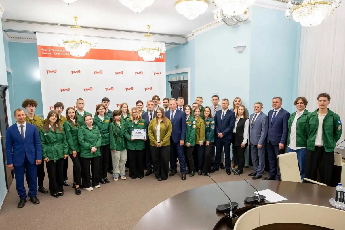 На Южном Урале более 500 студентов приступят к работе на железной дороге На Южном Урале более 500 студентов приступят к работе на железной дороге