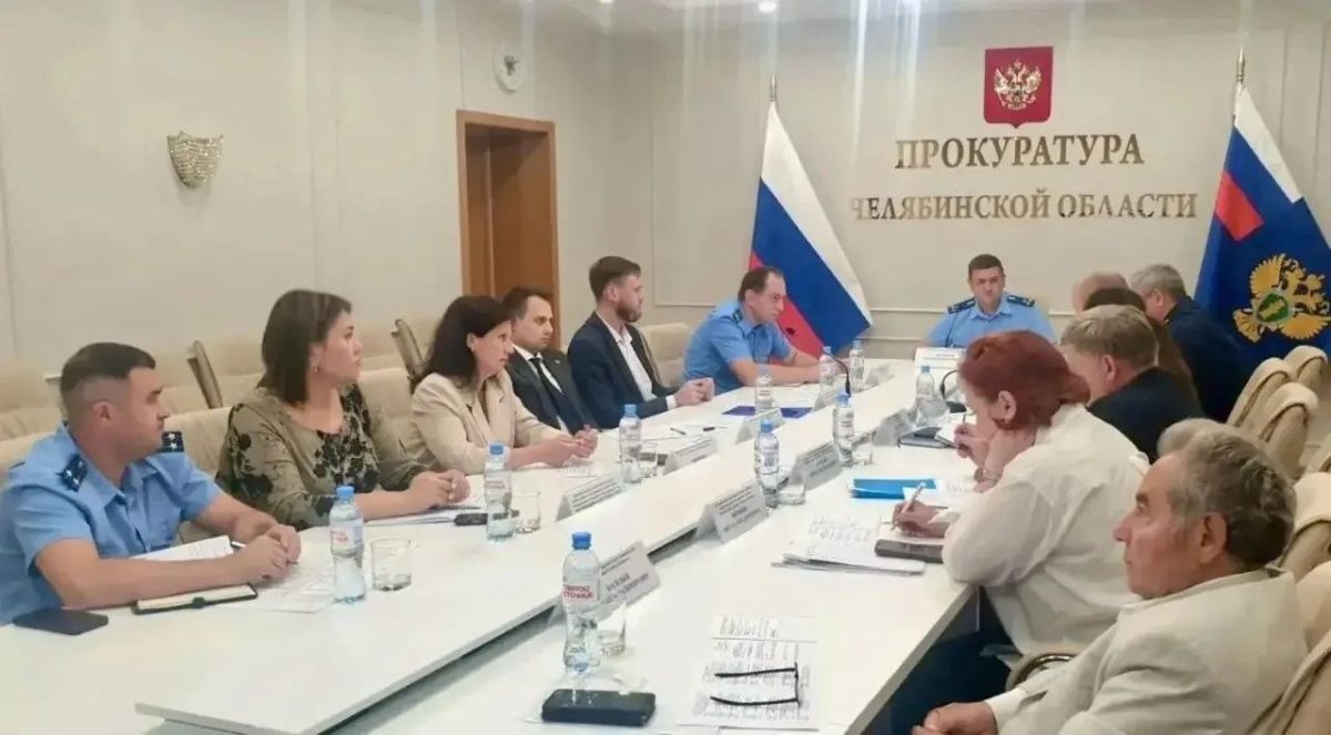 В прокуратуре области проведено заседание межведомственной рабочей группы по вопросам трудоустройства осужденных и возмещения ими причиненного ущерба