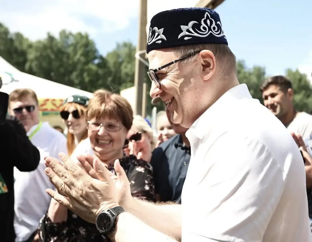 Алексей Текслер приехал на областной Сабантуй Алексей Текслер приехал на областной Сабантуй