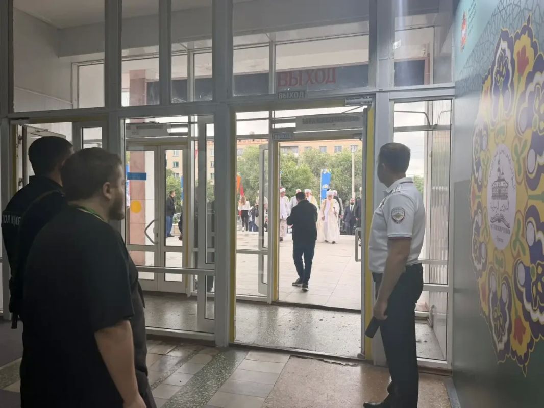 Троицкие полицейские и общественники обеспечили правопорядок и безопасность участников XV Международной научно-практической конференции «Расулевские чтения»