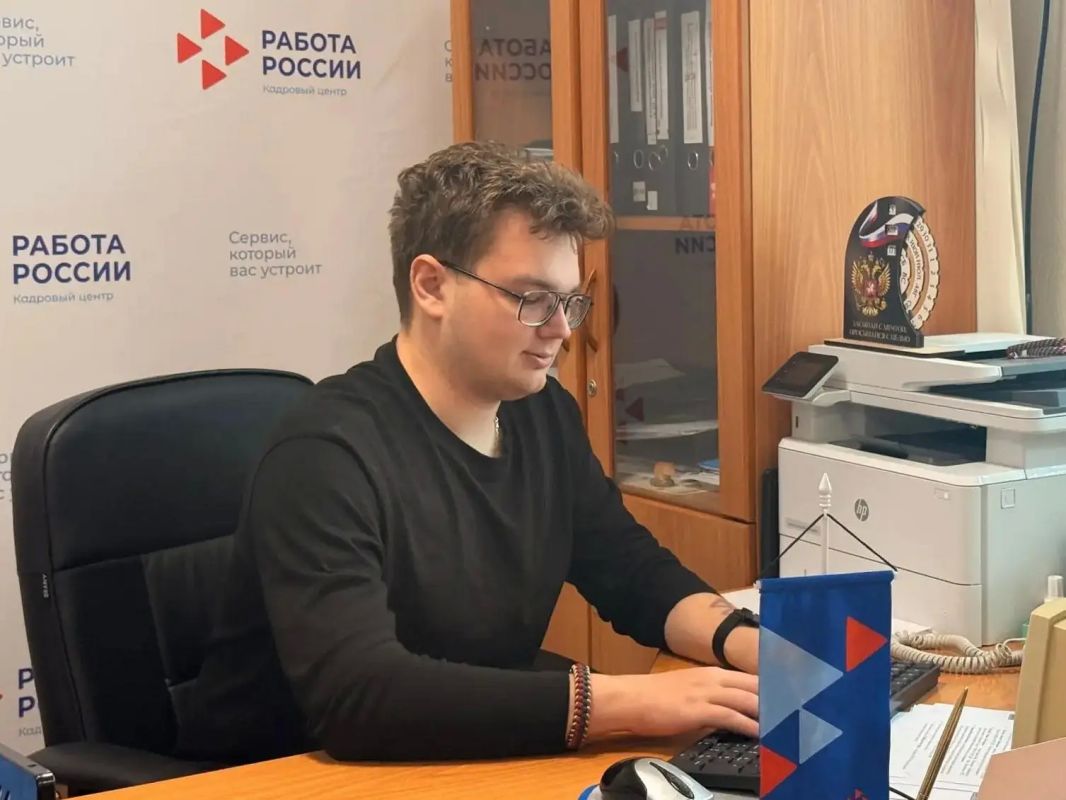 Ветеран боевых действий стал программистом Центра занятости и теперь помогает другим искать работу