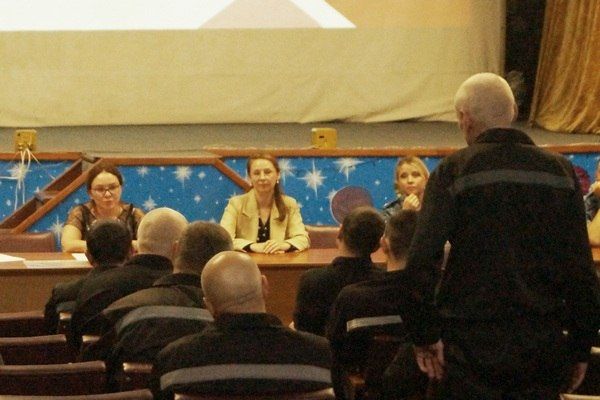 Нотариусы начали бесплатно консультировать осужденных в колониях Челябинска