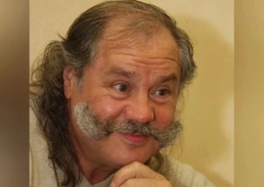 «Отказали правая рука и нога, нарушена речь»: сын Бориса Каплуна объявил сбор средств на реабилитацию музыканта