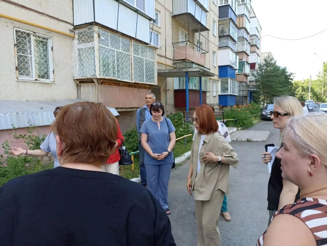 Сотрудники Госжилинспекции поучаствовали в противоаварийной тренировке на объекте теплоснабжения в рабочем поселке Красногорский Еманжелинского муниципального округа Сотрудники Госжилинспекции поучаствовали в противоаварийной тренировке на объекте теплоснабжения в рабочем поселке Красногорский Еманжелинского муниципального округа