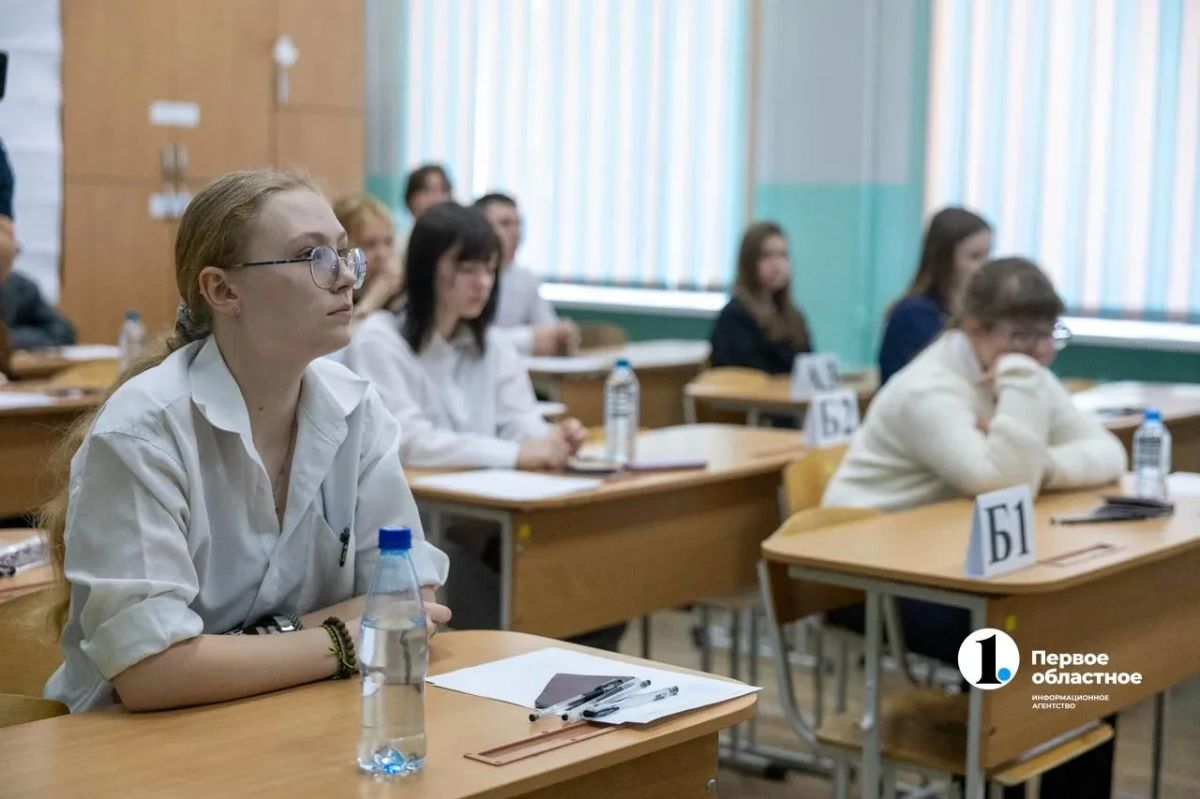 В Челябинской области по предварительным результатам ЕГЭ 178 выпускников получили 100 баллов, 11 из них — сразу по двум предметам