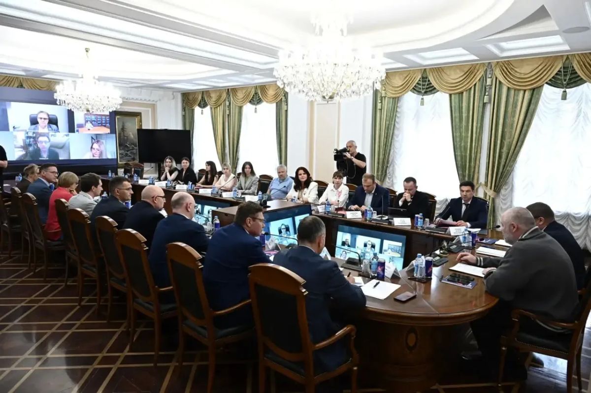 В Челябинске представили программу проекта «Культурная столица – 2027» В Челябинске представили программу проекта «Культурная столица – 2027»
