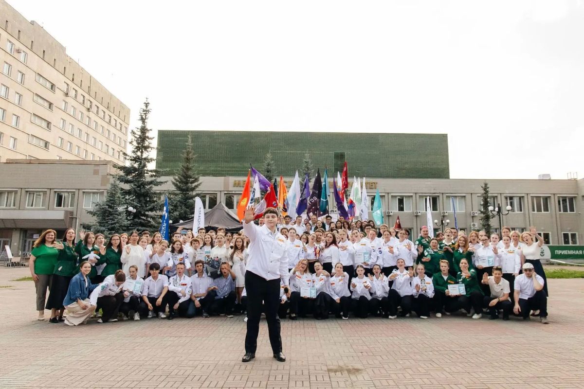 В Челябинске стартовал юбилейный сезон трудового проекта «Клиника» В Челябинске стартовал юбилейный сезон трудового проекта «Клиника»