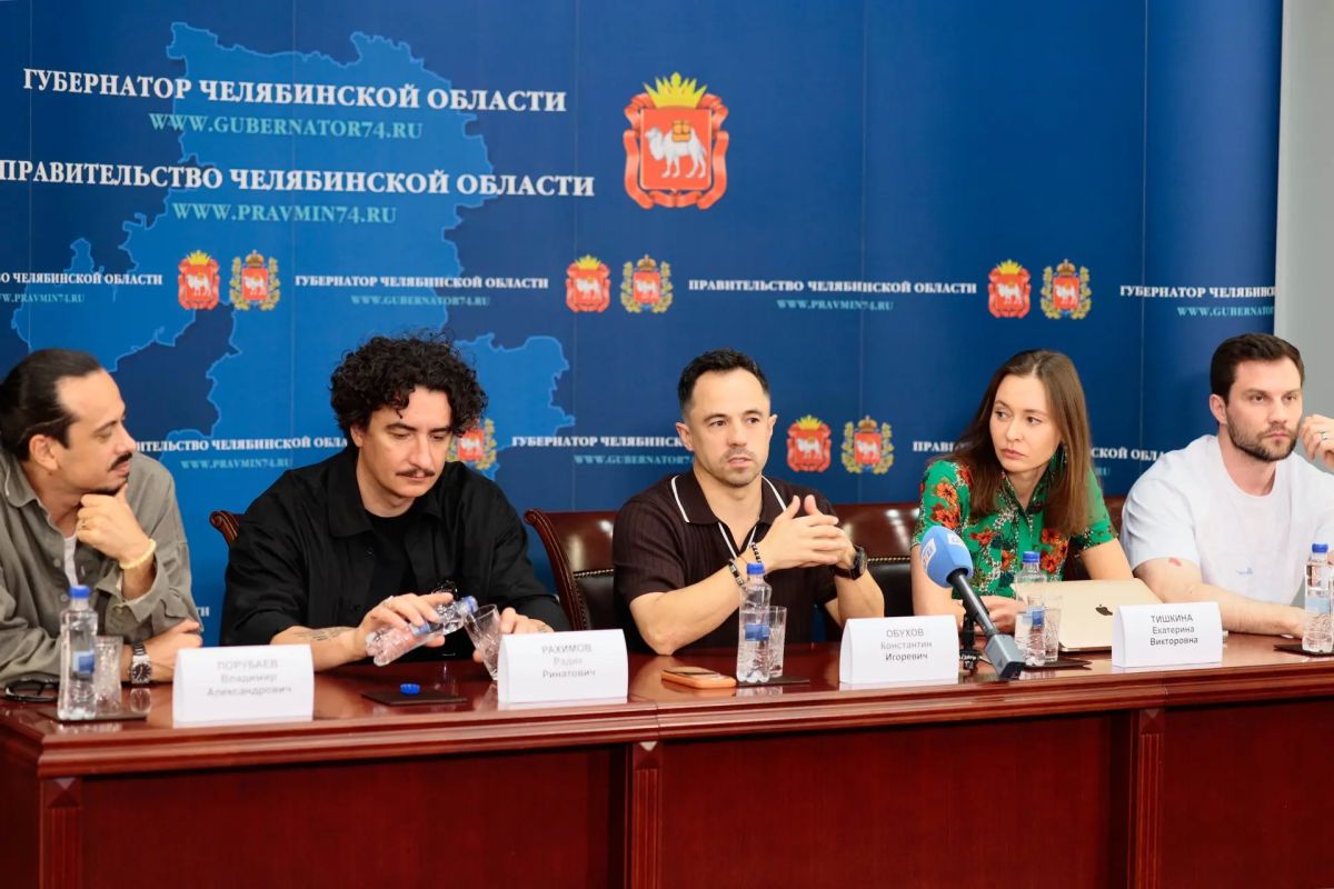«Мы увидели совсем другой город»: создатели «Челябинского раджи» рассказали о съемках сериала