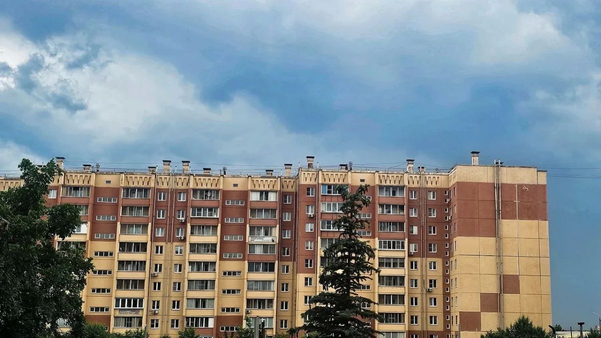 Челябинск попал в топ крупных городов с самой дешевой арендой жилья