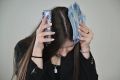 Ни телефона, ни денег: продавец дешевой техники обвинил в мошенничестве своего босса и отправил клиентов в полицию