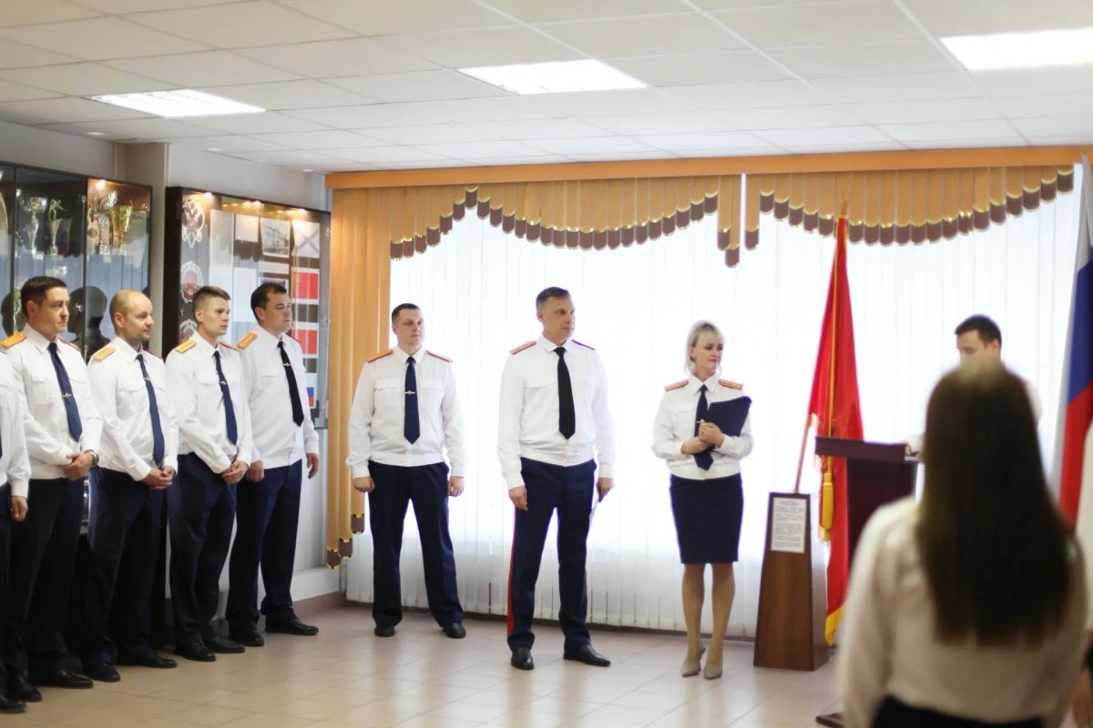 В региональном СК России состоялась церемония принятия присяги молодыми следователями