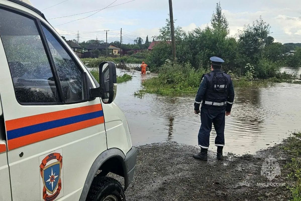 В Верхнем Уфалее продолжаются подворовые обходы